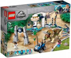 LEGO Jurassic World 75937 La fureur du Tricératops