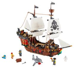 LEGO Creator 3-en-1 31109 Le bateau pirate
