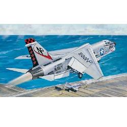 Maquette avion : Vought F-8J Crusader